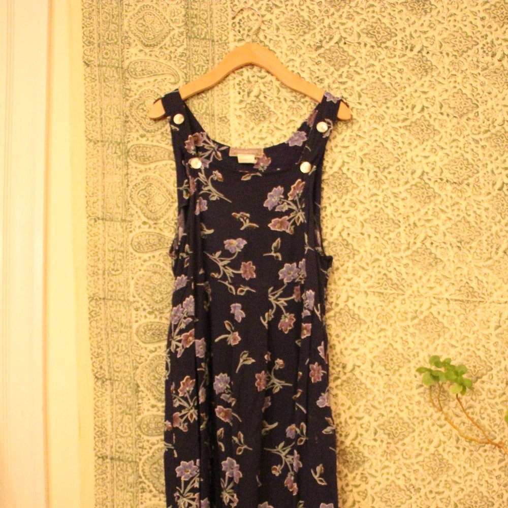 Vintage floral maxi dress